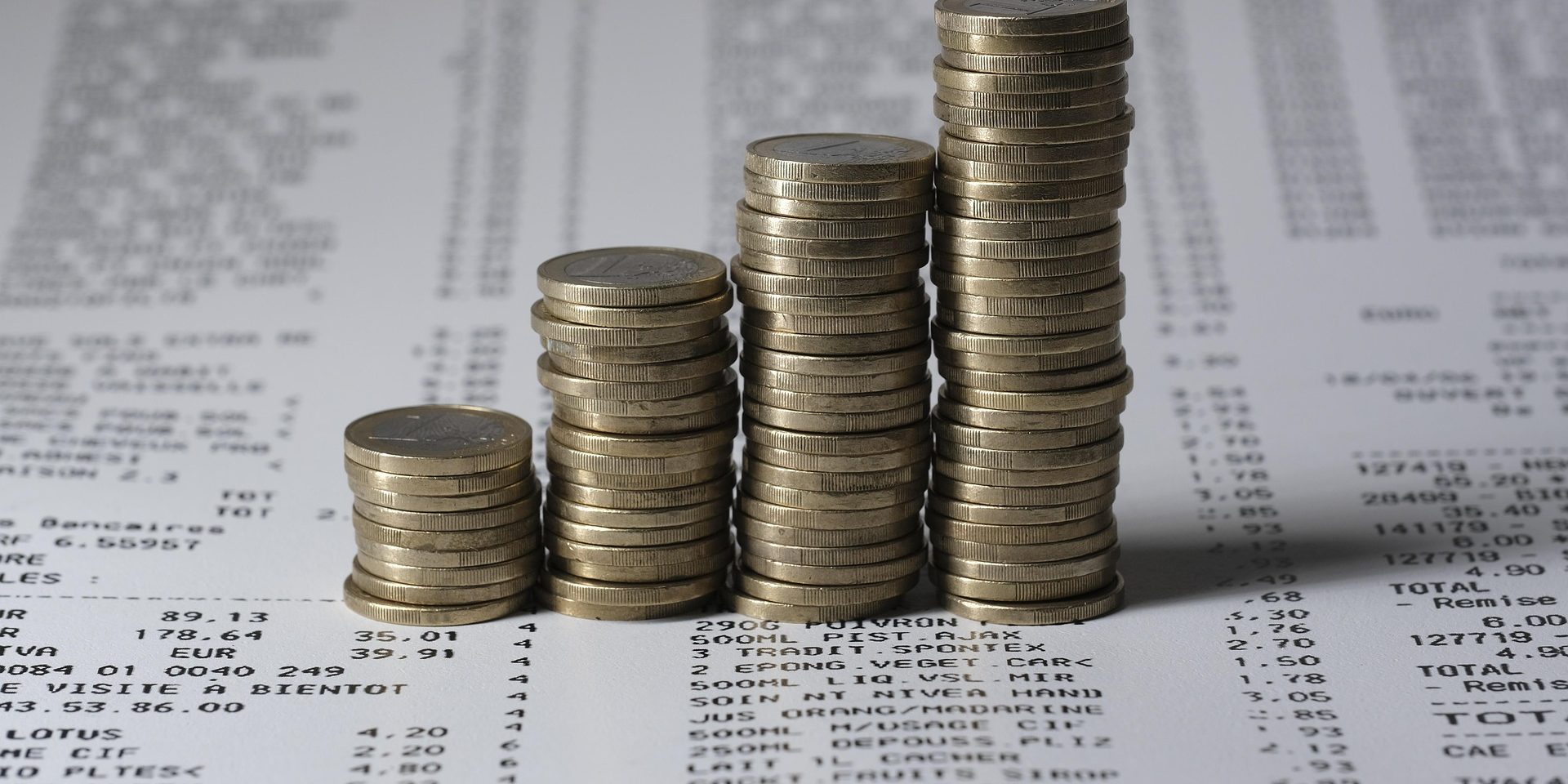 Geldstapel_lizenzfrei alexbarcley money 5885622 1920